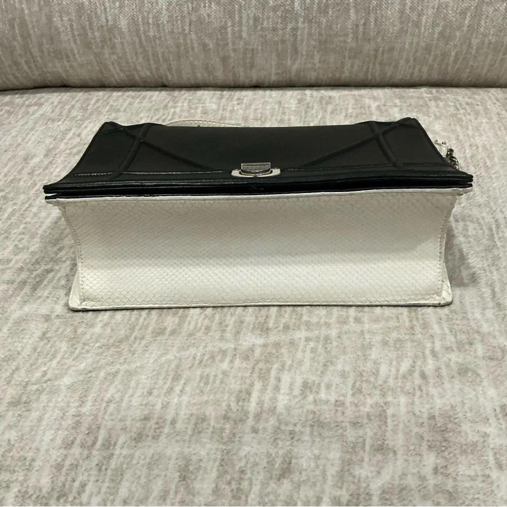 ✨💎RARE💎✨PYTHON DIOR DIORAMA MEDIUM BAG W/ DUSTY & GIFT. - Picture 9 of 14